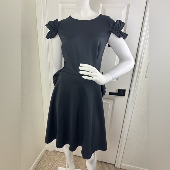 TED BAKER DENEESE RUFFAL TRIM COLD SHOULDER FIT FLARE SKATER DRESS Size 5. #306 - Picture 3 of 15